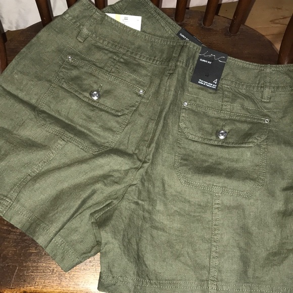 1 Left Size 0 INC Olive Shorts - Picture 3 of 4